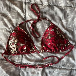 Reversible bikini top